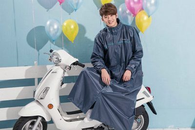 adult raincoat 400