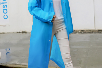 adult raincoat 400