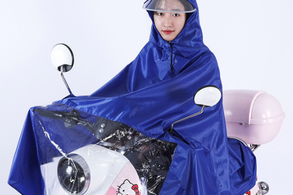 rain poncho (1)